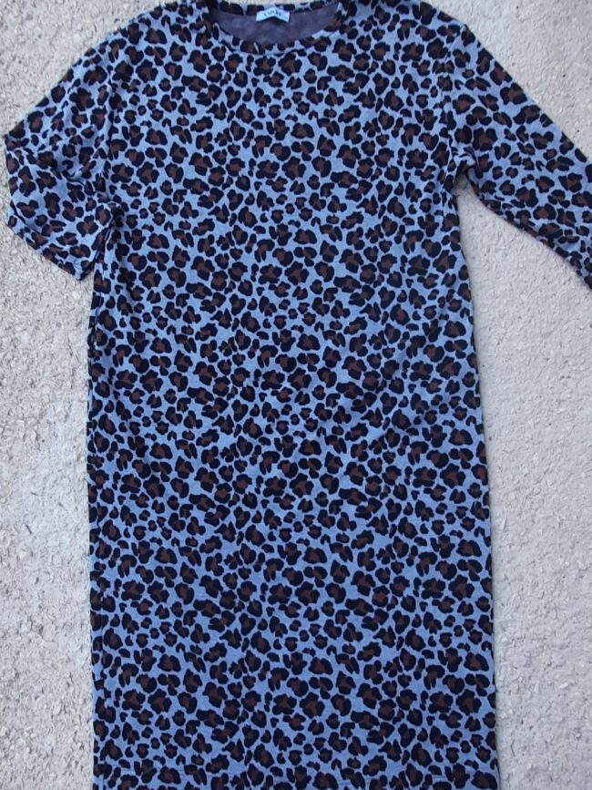 ΕΛΑΣΤΙΚΟ ΜΑΚΡΥ ΦΟΡΕΜΑ ANIMAL PRINT ΜΕ ΜΑΚΡΥ ΜΑΝΙΚΙ