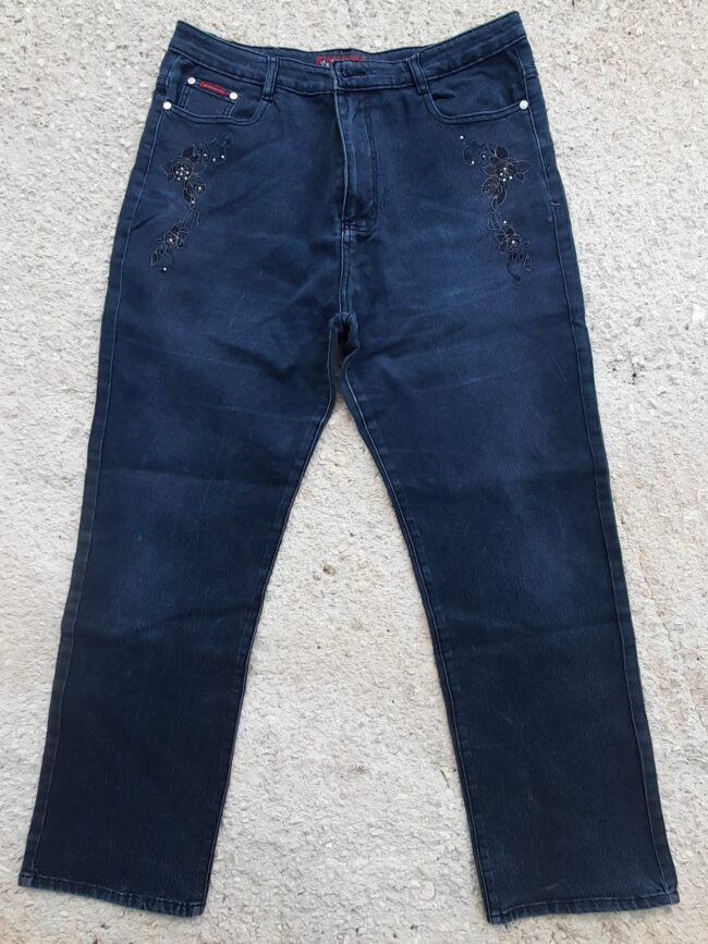 STAFF JEANS ΓΥΝΑΙΚΕΙΟ ΜΕ ΣΧΕΔΙΟ ΣΤΟ ΠΛΑΙ ΚΑΙ ΣΤΙΣ ΠΙΣΩ ΤΣΕΠΕΣ