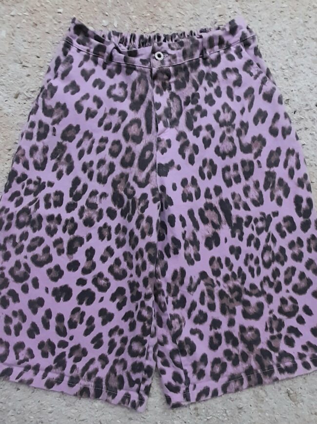 OVERSIZE TZIN ΣΟΡΤΣ ANIMAL PRINT ΜΕ ΤΣΕΠΕΣ ΚΑΙ ΛΑΣΤΙΧΟ ΣΤΗΝ ΜΕΣΗ